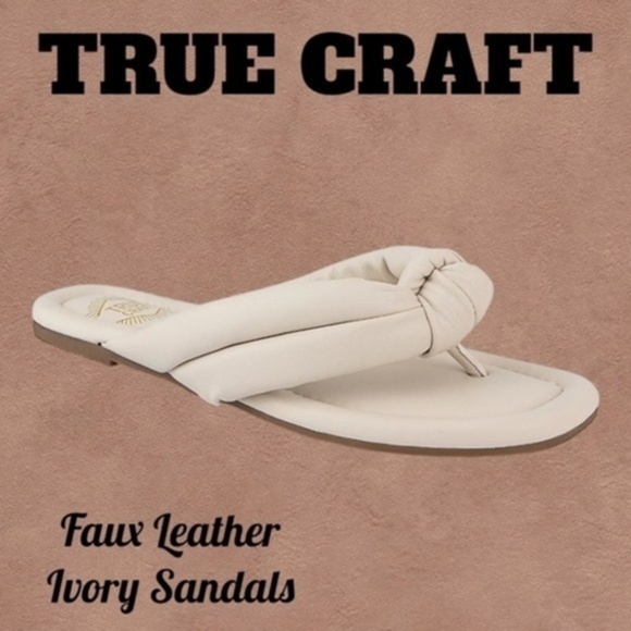 TRUE CRAFT Brandy Faux Leather Puffy-Knotted Straps Flip-Flop Sandals NWT/10 - Picture 1 of 12